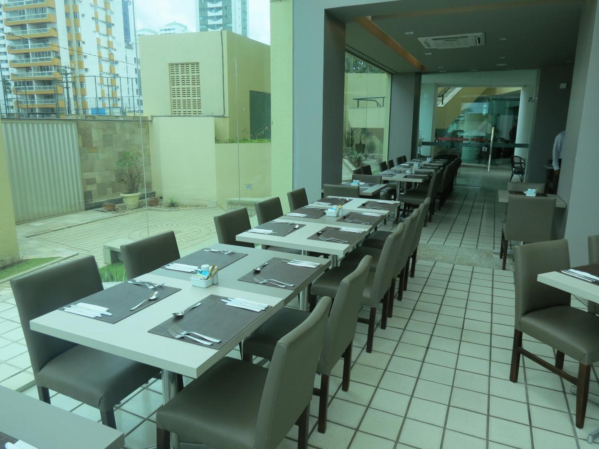 Caesar Tower Residence Beach 헤시피 외부 사진
